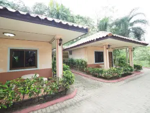 Pakmeng Guesthouse