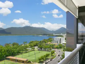 Hotel Tropiq