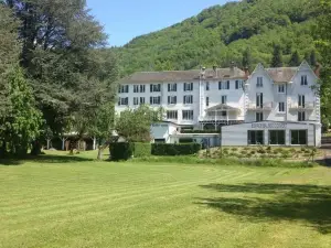 Hôtel et Résidence des Bains
