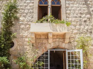 Beyt El Jabal Guest House - der El Qamar