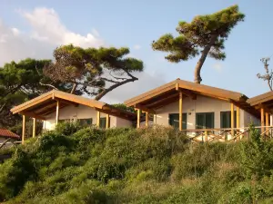 Settebello Village