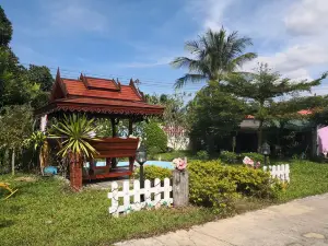 Thanawan Resort