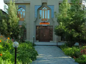 Hotel Ziyobaxsh