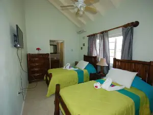 Arawak by The Sea, Silver Sands Jamaica Villas 4Br