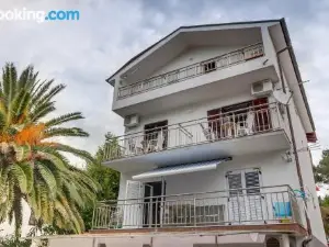 Calma Sea View Rooms
