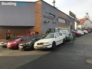Hotel Taurus