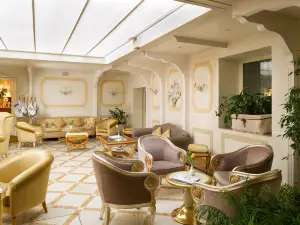 ホテル カールトン オン ザ グランド カナル