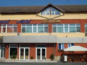 Motel Maestro