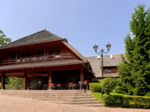 Hotel Zajazd Piastowski