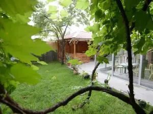 Hotel Almi
