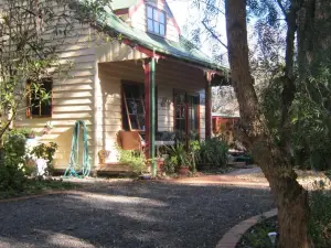 Ballarat Cottages