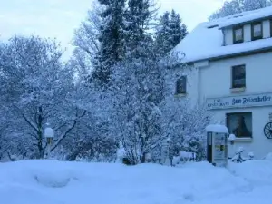 Waldpension Zum Felsenkeller