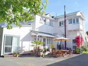 브래마 하우스 B&B 앤드 YHA 호스텔