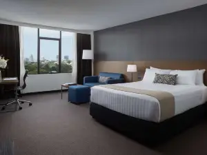 Rydges Camperdown, an EVT hotel