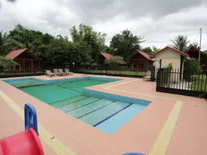 Green Orange Bungalows