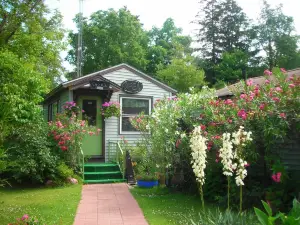 Deer Trail Motel