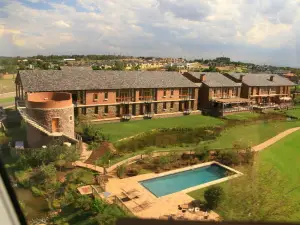 Riboville Boutique Hotel and Restaurant