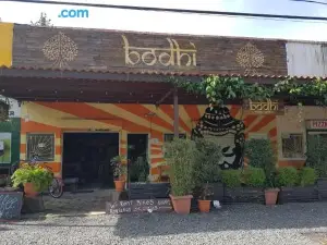 Bodhi Hostel & Lounge