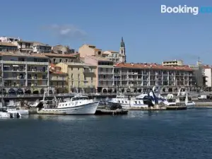 Domitys le Ruban d'Azur