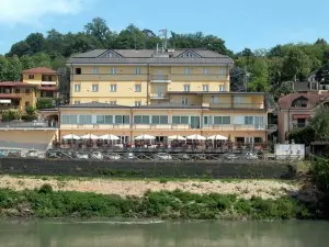 Best Quality Hotel la Darsena