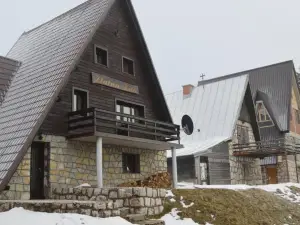 Vikendica Zlatna Žita Jahorina