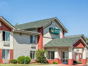 Quality Inn and Suites Middletown-Franklin