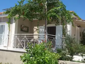 Fiora Villas