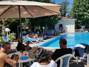 Mondial Park Hotel