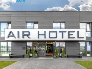 Air Hotel