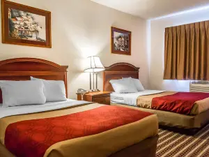 Economy Inn & Suites