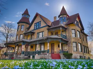 Fargo Mansion Inn