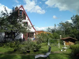 Frauenpension Arleta - Women Only