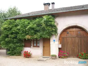 Holiday Home Near Chapelle Aux Bois