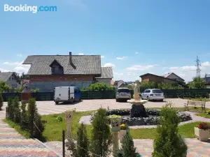 Pensiunea Casa Albă