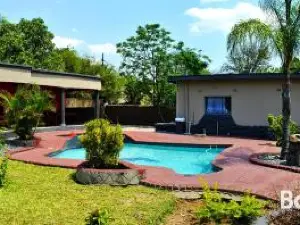 Lapologa B&B Phalaborwa