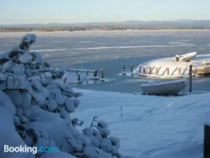 Norrö Holiday Village