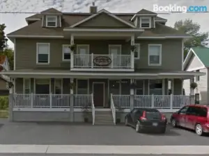 Bayside Inn