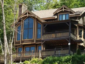 Chalet 17 Chemin Blanc by les Chalets Alpins