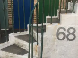 Garden Gate Upper Apartment