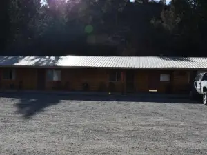 Ute Bluff Lodge, Cabins & RV Park