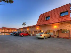 Midlands Motel
