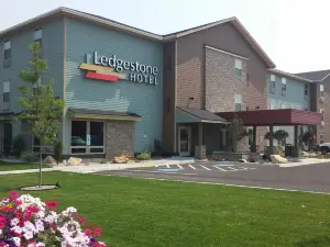 Ledgestone Hotel Vernal