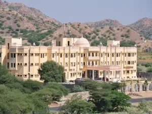 Rishab Club & Resort
