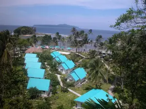Ropiko Beach Resort