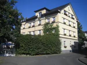 Hotel Breidenbacher Hof GmbH & Co. KG