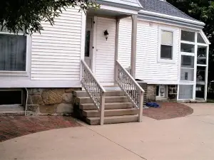 Herrold on Hill B&B
