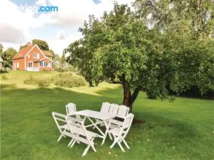 4 Bedroom Stunning Home in Färgelanda
