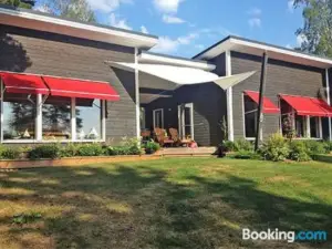 Holiday Home Villa Holkeri