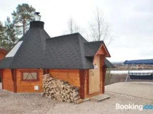 Min Ája