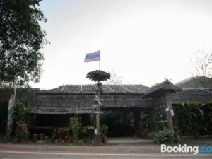 Hot Coffee Guest House and Resort